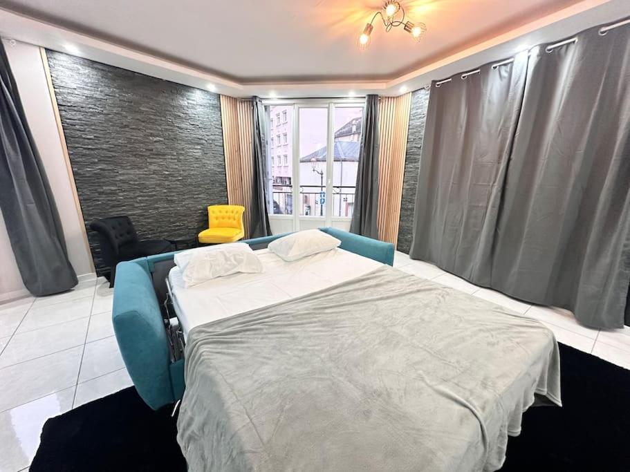E Servagnat T3 Luxe Avec Sauna Jacuzzi Et Hammam Épernay Extérieur photo