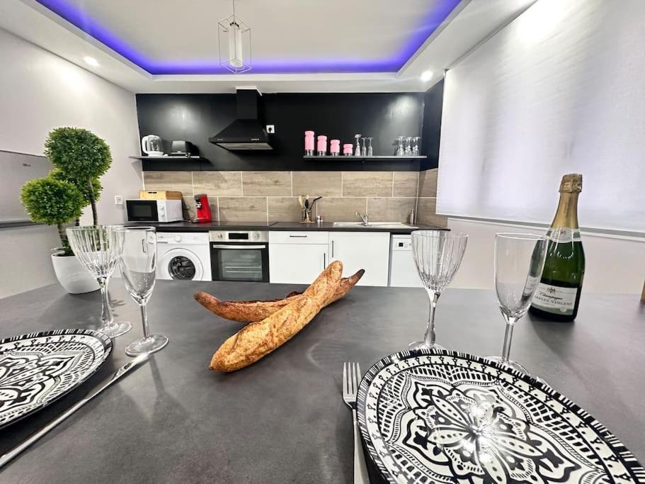 E Servagnat T3 Luxe Avec Sauna Jacuzzi Et Hammam Épernay Extérieur photo