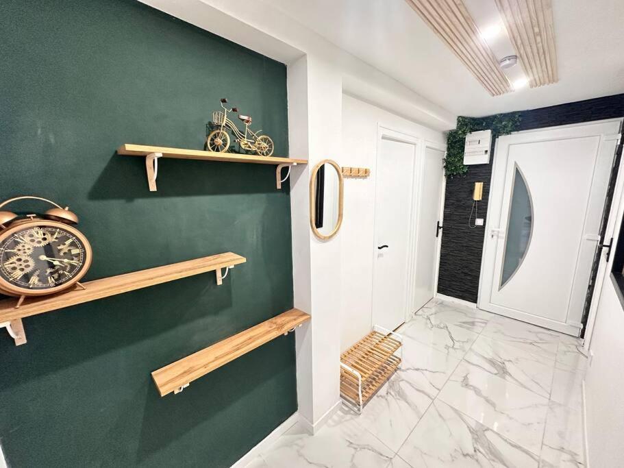 E Servagnat T3 Luxe Avec Sauna Jacuzzi Et Hammam Épernay Extérieur photo